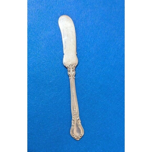 Gorham Sterling Chantilly  Flat Handle Butter Spreader 5 7/8 in - Picture 1 of 6